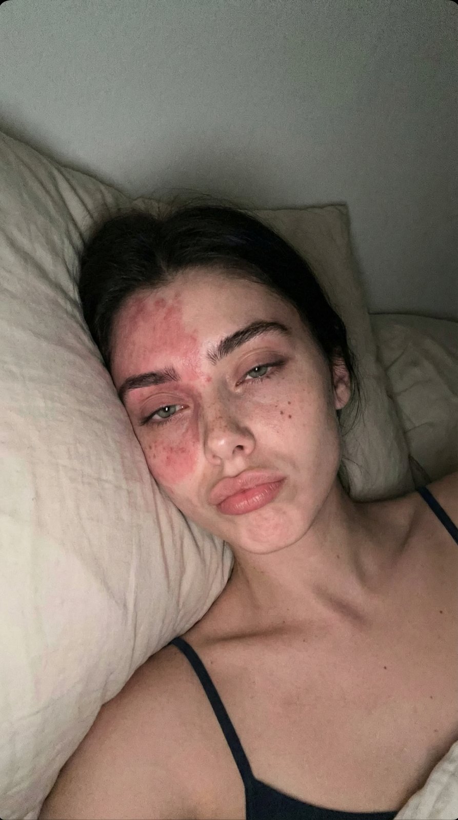 KI-Influencerin 7